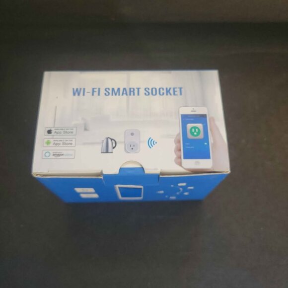 Tuxilang Smart Plug - Picture 5 of 7